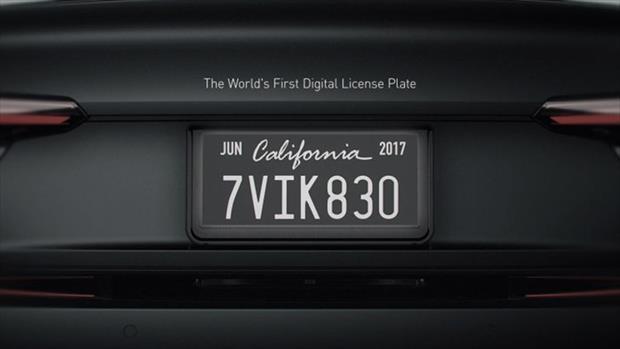 نصب آزمایشی پلاک دیجیتال روی خودروها در کالیفرنیا